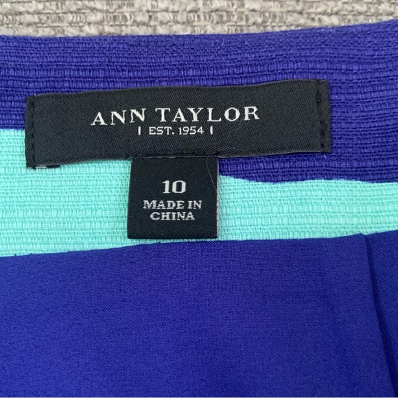 Ann Taylor Skirt Ocean Blues Size 10 Like New - Picture 3 of 3